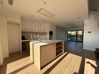 Casa adosada en Tordera. Casa adosada totalmente nueva en tordera!