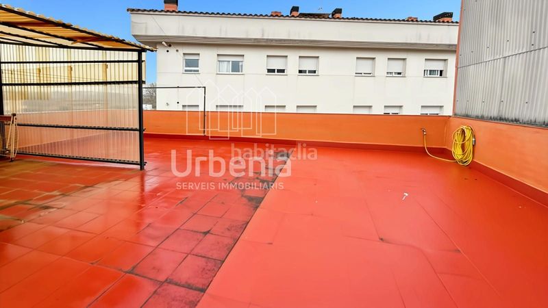 Foto b27f4aed-f14a-4433-b7ae-7d4c437c8c8e. Casa adossada amb calefacció aparcament a Tordera Tordera