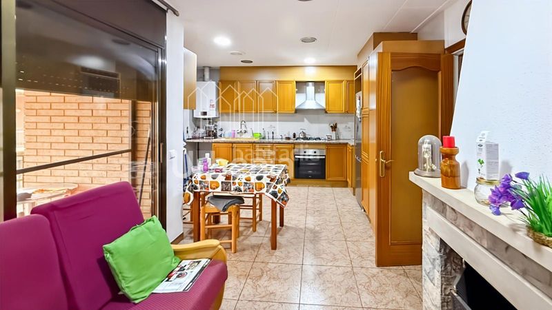 Foto d0c3a2e5-0ba2-47c0-83d6-0d9c0e5c5bf6. Casa adossada amb calefacció aparcament a Tordera Tordera