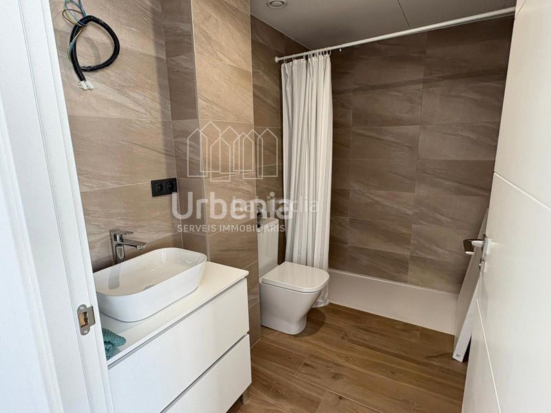Foto 0bac9d4e-2e46-4119-8c17-4062dcb832bd. Duplex con riscaldamento in Centre Blanes