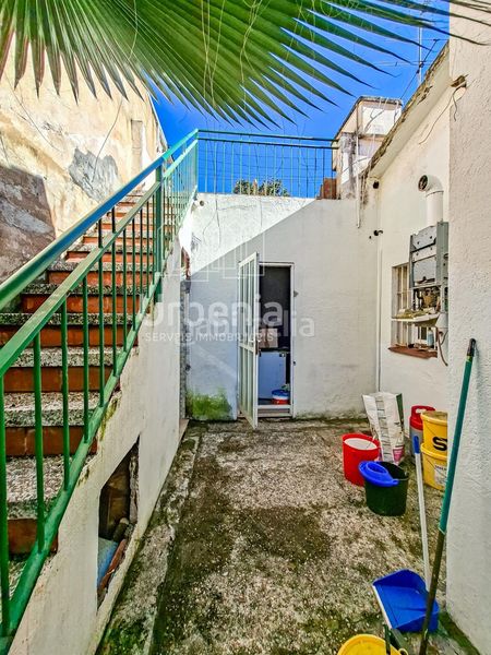 Foto 3217820d-d040-4f90-bec0-f067fdd85a6d. Casa amb calefacció aparcament a Zona Alta Premià de Mar