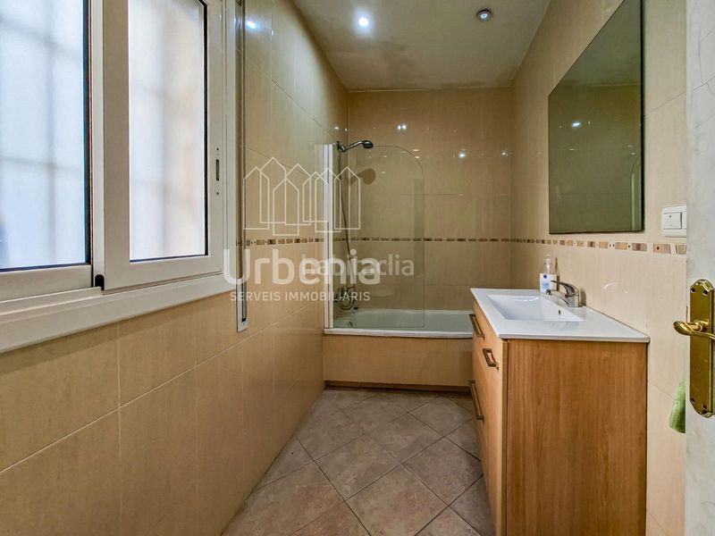 Foto 8971985e-87e7-4304-9680-3ea0213d3719. Casa amb calefacció aparcament a Zona Alta Premià de Mar