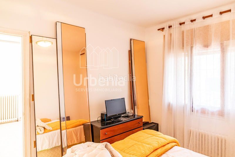 Foto ee8f4be3-3794-44e3-91c9-d2a1f9219537. Casa amb calefacció aparcament a Zona Alta Premià de Mar