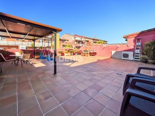 Pis a Franqueses del Vallès (Les). Planta baja con gran terraza en calle andalusia   les franqueses