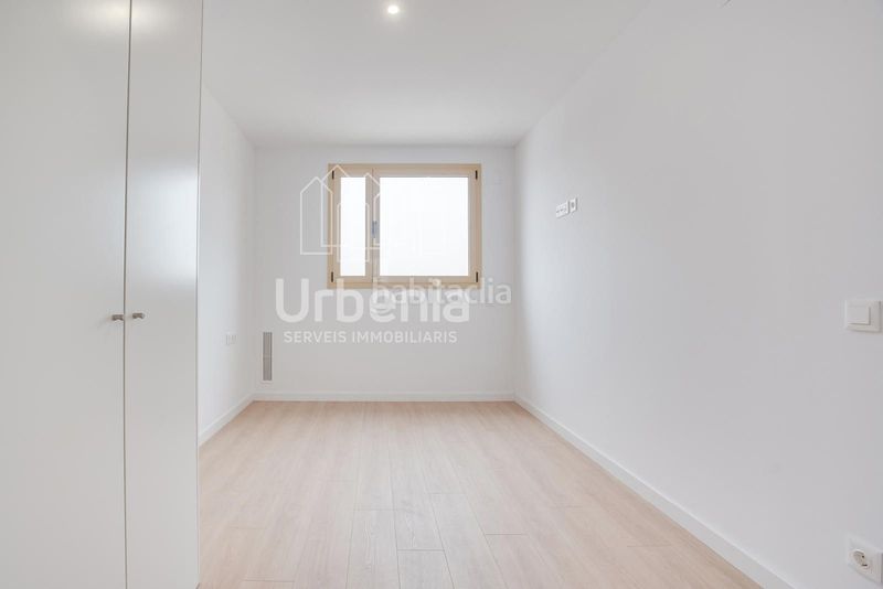 Foto 15cdadd6-d089-4d81-8ae6-22d403996474. Àtic amb calefacció aparcament a Gorg Badalona