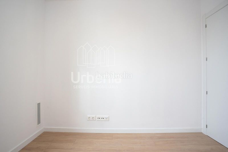 Foto 1b9130d6-c7aa-4c83-91f7-952b092caa9e. Àtic amb calefacció aparcament a Gorg Badalona