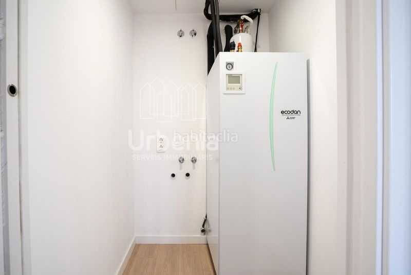 Foto 69d6f658-9383-4115-89d3-ba67ca42a2d1. Àtic amb calefacció aparcament a Gorg Badalona