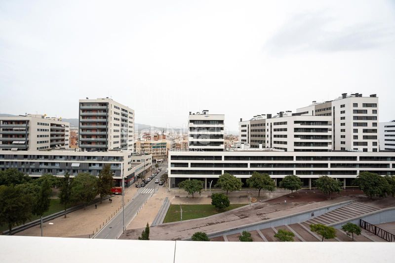 Foto 7590c90e-b9d8-4035-850f-72774c4b06b5. Àtic amb calefacció aparcament a Gorg Badalona