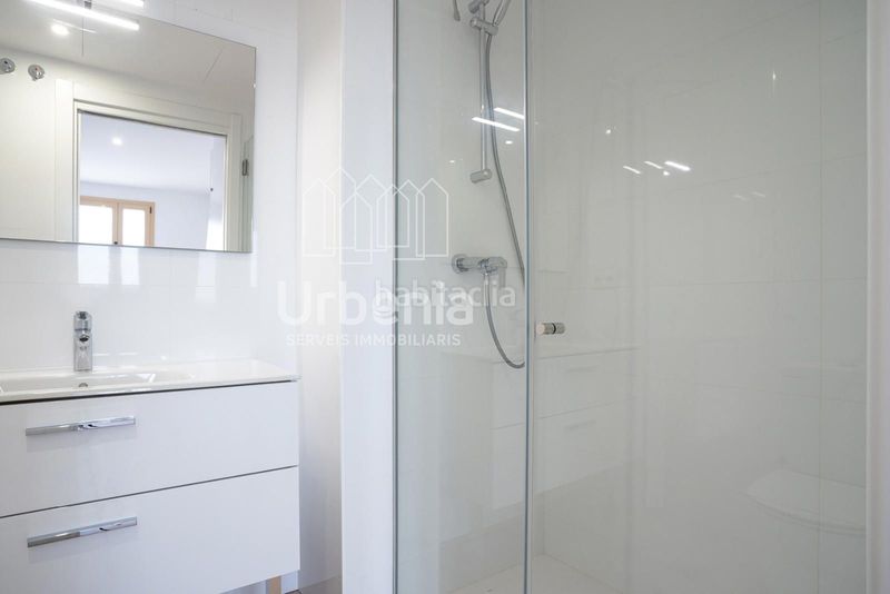 Foto b7a742a7-3520-4957-b1f0-6e9257a1f1a3. Àtic amb calefacció aparcament a Gorg Badalona