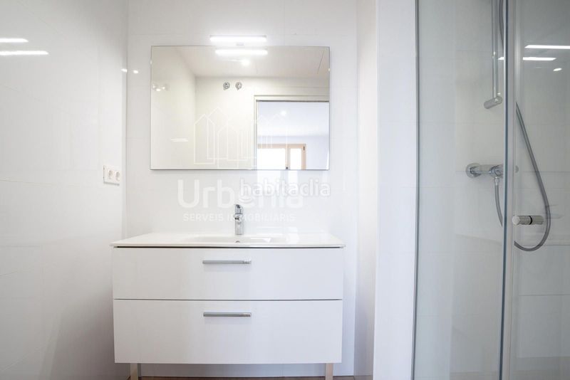 Foto da8527c3-1928-4174-bd21-c8b2c319af66. Àtic amb calefacció aparcament a Gorg Badalona