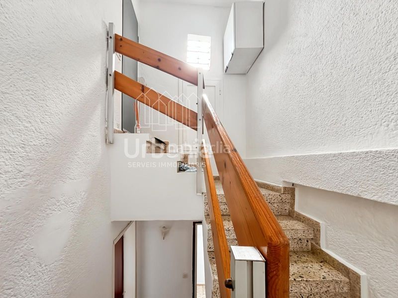 Foto 4a093a3b-2eb9-4b9f-911b-7585a0a3db24. Casa adossada a Mont Ferrant-Joan Carles I Blanes