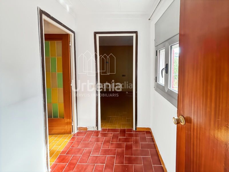 Foto 885b72f7-a9a2-423f-9620-0dbd1aa8a279. Casa adossada a Mont Ferrant-Joan Carles I Blanes
