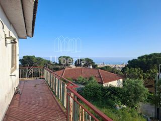 Xalet a Urbanitzacions. Casa para reformar con gran parcela y vistas al mar!