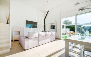 Casa in Sant Cebrià de Vallalta. Casa independiente en venta  vistas montnegre  can palau, sant c