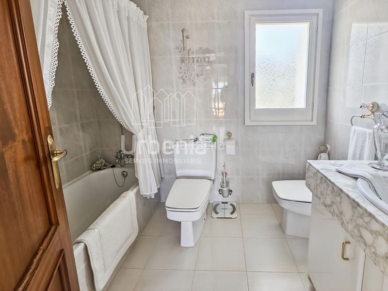 Foto 1dd3cce6-7262-4039-b86a-9c5287fa779a. Casa amb calefacció aparcament piscina a Urbanitzacions Sant Pol de Mar