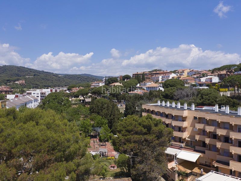 Foto 5f12b71a-8623-4711-ad3e-0a50c4466ec8. Àtic 86m<sup>2</sup> amb calefacció aparcament piscina a Zona alta Arenys de Mar