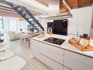 Casa a Vilassar de Dalt. Presentamos esta casa en el  centro de vilassar de dalt.