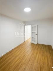Piso en Centre. Planta baja reformada en pineda de mar!