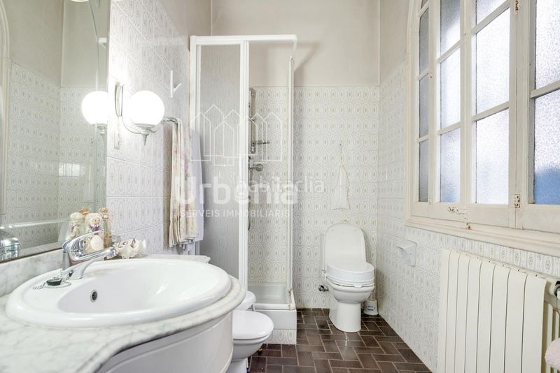 Foto d373989f-010b-4d5d-8daa-9f3fff76e073. Casa a Centre Masnou (El)