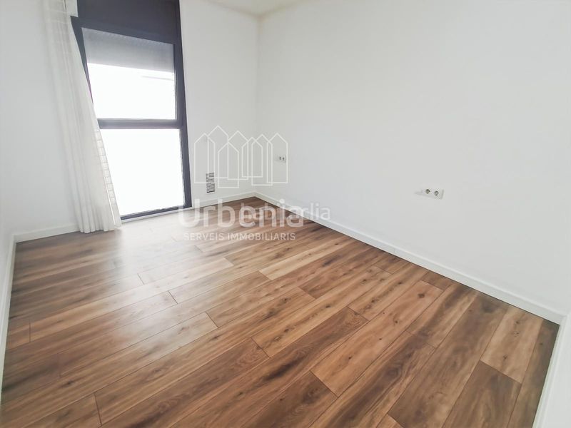 Foto 27d0c81d-ad2d-4302-95cf-6fcc8da6d88c. Pis amb calefacció a Centre Mataró