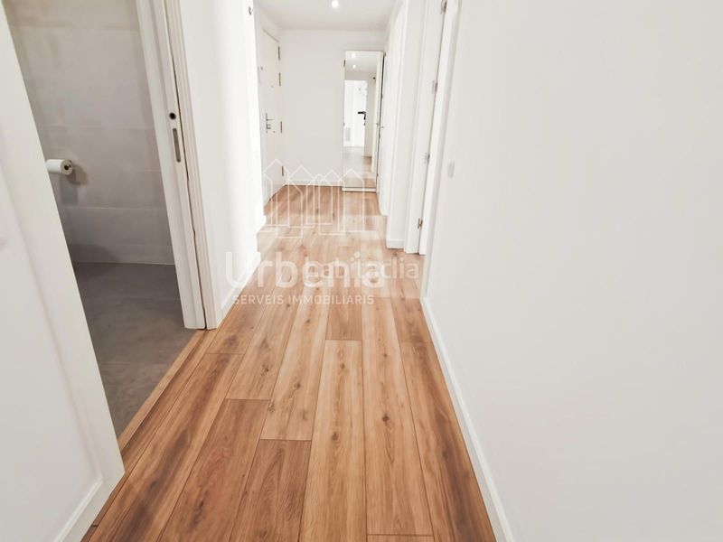 Foto 9ac197f6-3bbb-40e3-a7d2-dbc01e5a6415. Pis amb calefacció a Centre Mataró