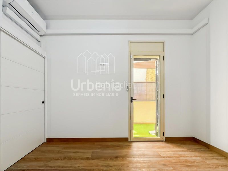 Foto 57d37638-174c-4012-8fae-74fb0f7304ba. Pis a Els Pavos Blanes