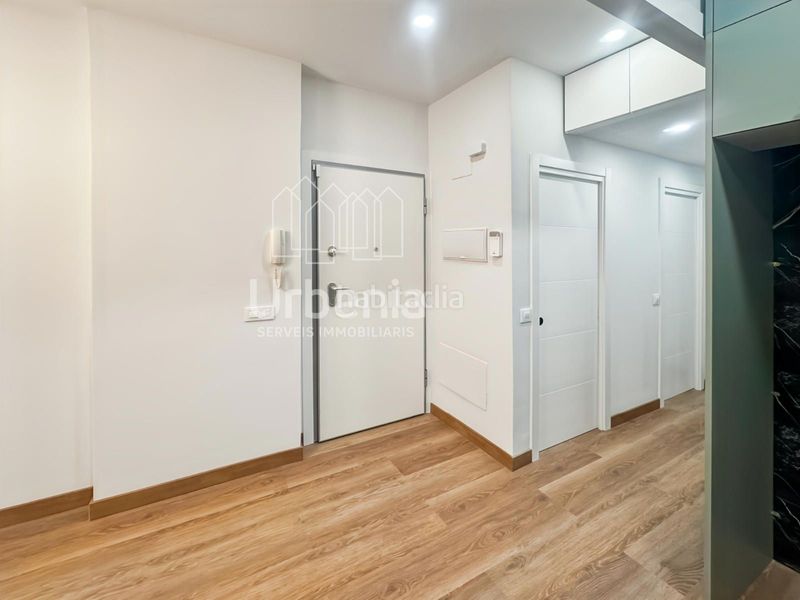 Foto 7c437196-b90b-4fda-85a9-6241b989248f. Pis a Els Pavos Blanes