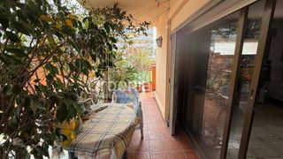 Appartement à Santa Susanna. Piso en segunda línea de mar en santa susanna!