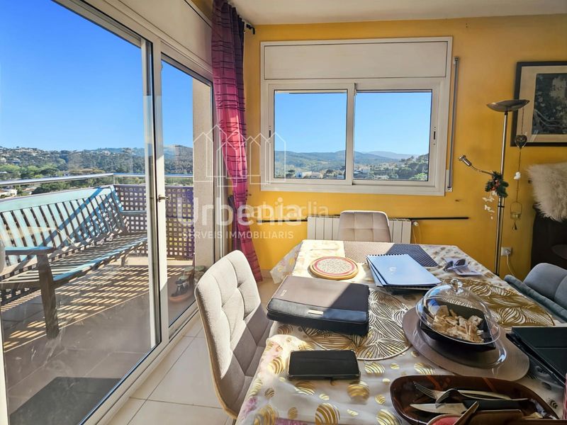 Foto e38e24ef-40bb-488e-9852-bf41f52d54ee. Casa amb calefacció a Aiguaviva Parc Vidreres