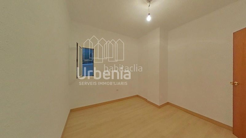 Foto 0149d231-e3f8-4c8a-85d6-779bb03c9be0. Pis a Peramàs Mataró
