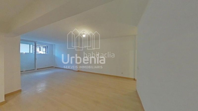 Foto ece90a00-c1cc-4af5-a3ba-1b9b4d059346. Pis a Peramàs Mataró