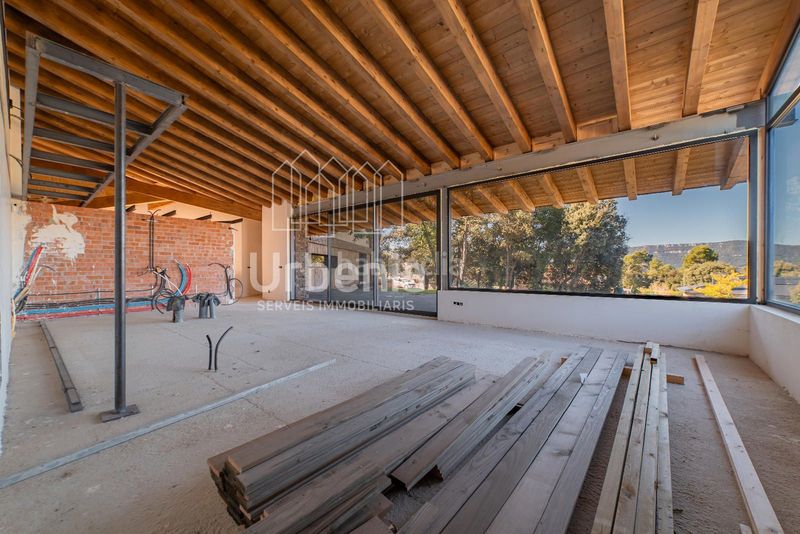 Foto 06872f40-338a-4f0c-b0da-808c951f0c63. Xalet amb calefacció aparcament piscina a Seva