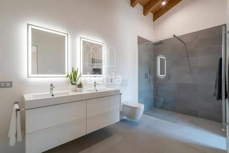 Foto 4bd3de9e-460b-4608-b440-6393f06dd0d5. Xalet amb calefacció aparcament piscina a Seva