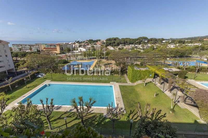 Foto 04452d64-ac18-4cf5-9de4-cb1ac8ced494. Àtic amb calefacció aparcament piscina a El Balís Sant Andreu de Llavaneres