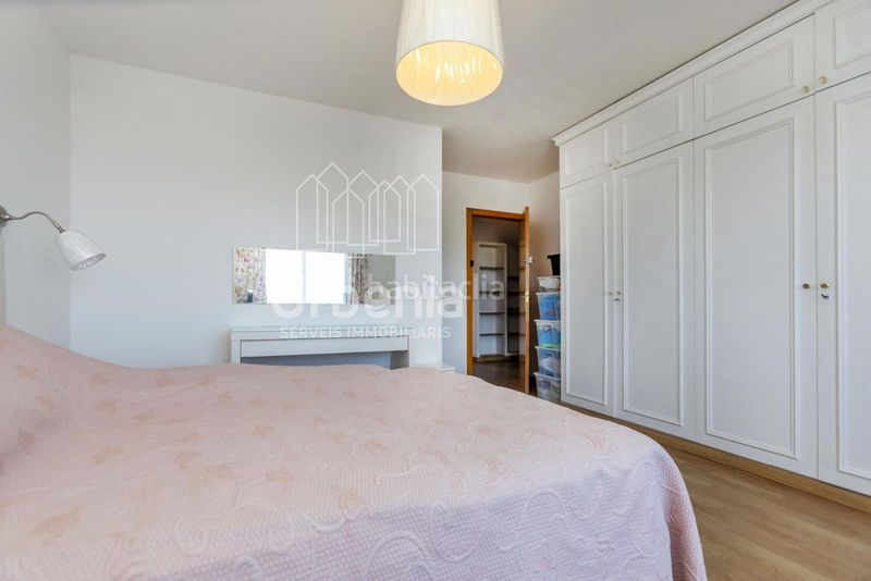 Foto 3bdb5644-98ce-4305-87b2-41ca2634862b. Àtic amb calefacció aparcament piscina a El Balís Sant Andreu de Llavaneres