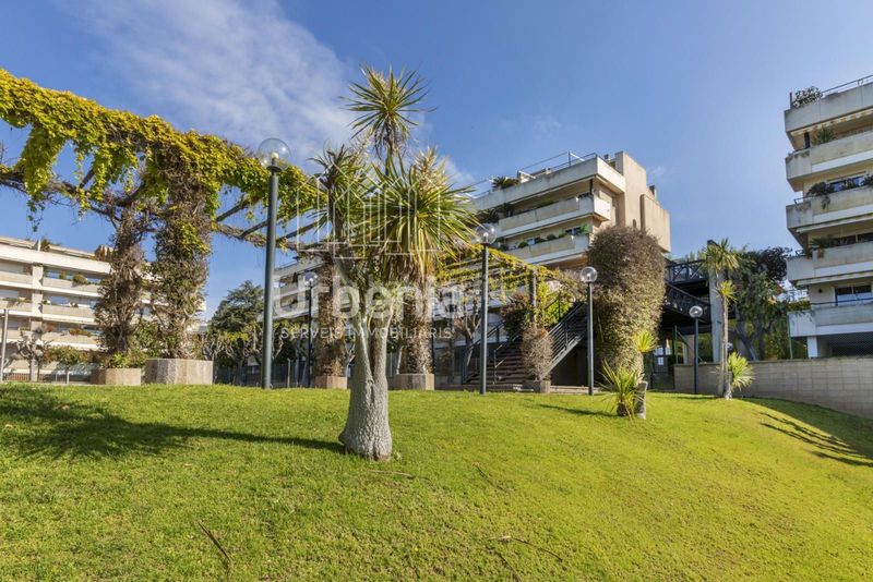 Foto f11e2892-6c04-4247-a20c-348ae8f9e6f1. Àtic amb calefacció aparcament piscina a El Balís Sant Andreu de Llavaneres