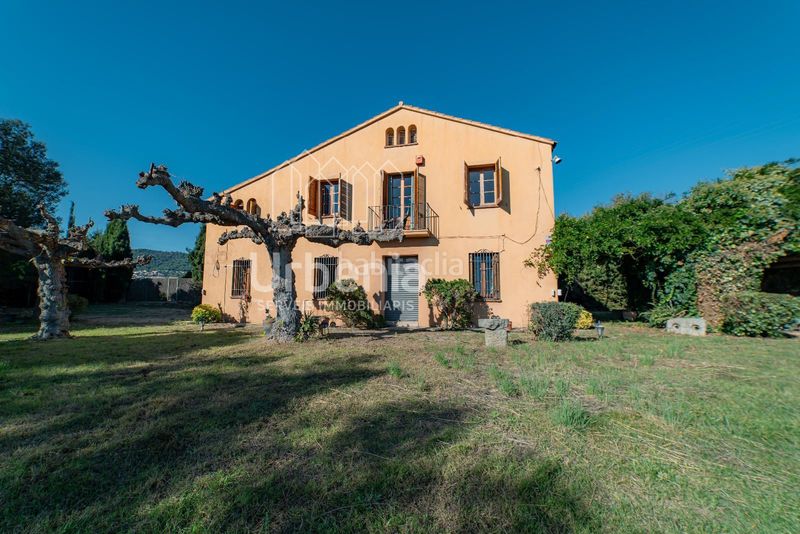 Foto 42d42281-1454-457d-aa61-edfdca9cd79a. Masia amb calefacció a Argentona est Argentona