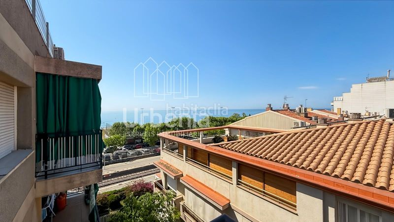 Foto 0d9988ee-f1bf-4e95-a9c9-0d4f4d3e3001. Àtic a Calella