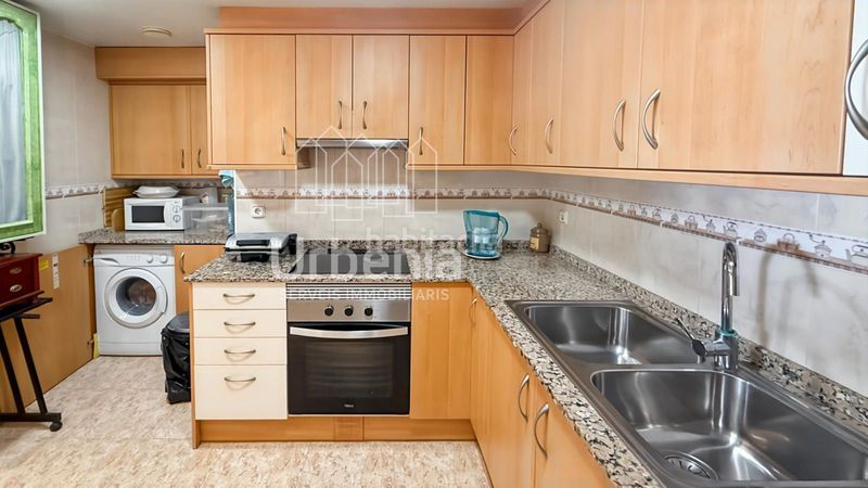 Foto 8ff54471-ac09-4e50-9726-3b56b1bfcf47. Àtic a Calella