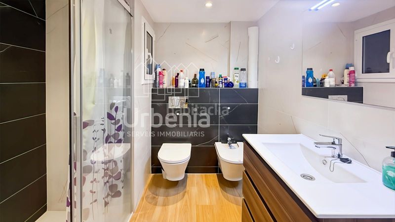 Foto c0d6a40a-30de-4848-9626-e6c717f19936. Àtic a Calella