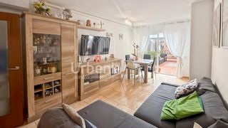 Pis a Rocafonda. Vivienda en rocafonda junto ctra de mata en un edificio muy cara