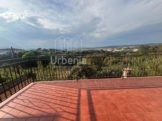 Casa in Niàgara Parc -Àgora Parc. Casa en mas rexac, tordera!