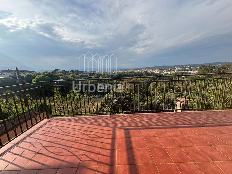 Foto dbaf923c-86f6-4eb6-a6ea-1a9bb902f724. Casa amb calefacció aparcament a Niàgara Parc -Àgora Parc Tordera