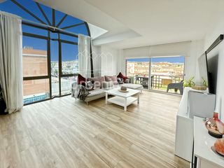 D�plex en Avinguda Catalunya. Espectacular d�plex reformado a pocos pasos del mar , palamos!