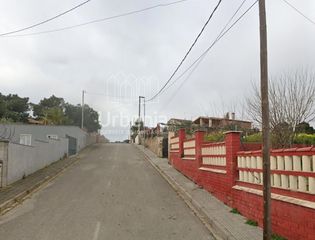 Xalet  Ginesta. Vivienda unifamiliar ocupada por persona sin justo título
