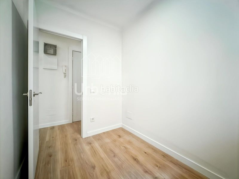 Foto aa1f0aa0-0b35-4cf7-9e65-67c3500ebfe9. Pis a Prosperitat Barcelona