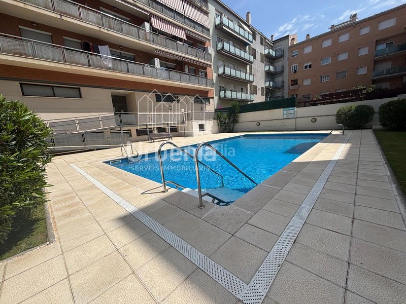 Foto f7c1d52f-7f3d-43fb-bdd9-8160380c17e0. Dúplex amb calefacció piscina a Calella
