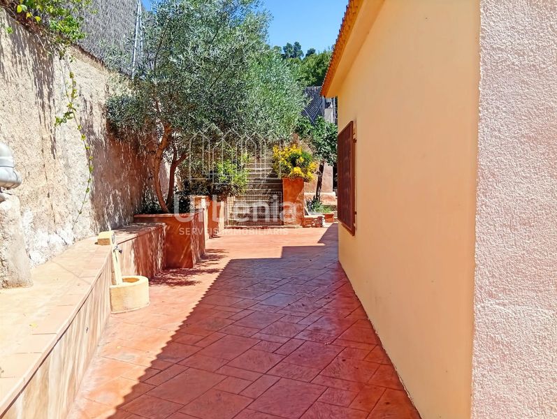 Foto 7abd28d6-eae5-4e0a-9c8c-6148b64e4db8. Casa amb calefacció aparcament piscina a Sant Cebrià de Vallalta