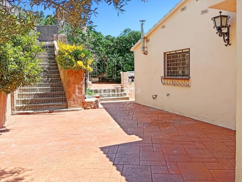 Foto f9a96e1e-e68c-4789-a4f8-cf03e7cfd35a. Casa amb calefacció aparcament piscina a Sant Cebrià de Vallalta