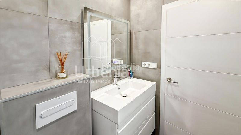 Foto dcd99ef3-4044-4d51-b219-76ddcf91e6c6. Casa amb calefacció aparcament a Premià de Dalt